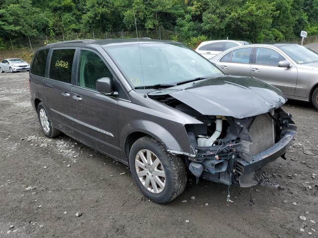 Photo 4 from auction – 2015 CHRYSLER TOWN & COU with VIN 2C4RC1BG0FR629190