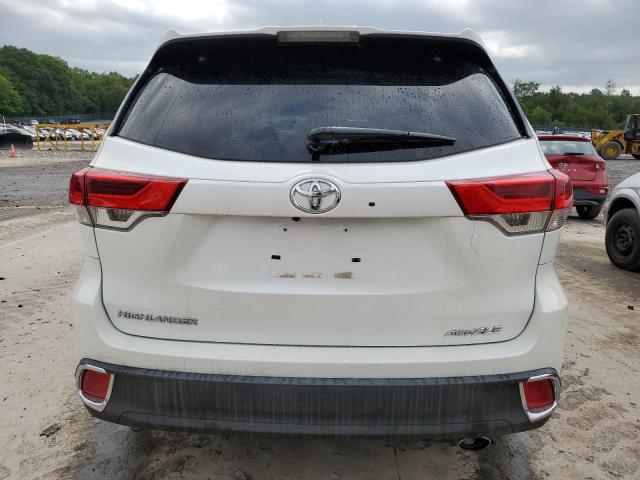 Photo 6 from auction – 2017 TOYOTA HIGHLANDER with VIN 5TDJZRFH2HS363551