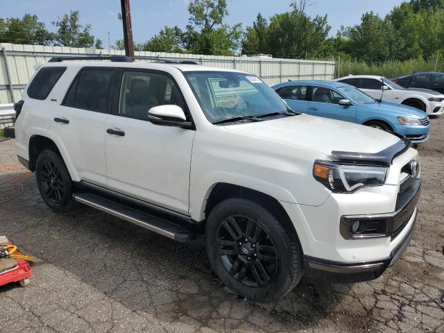 Photo 4 from auction – 2019 TOYOTA 4RUNNER SR with VIN JTEBU5JR7K5622135