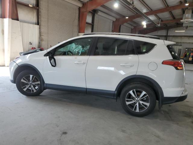 Photo 2 from auction – 2018 TOYOTA RAV4 ADVEN with VIN 2T3RFREVXJW839441
