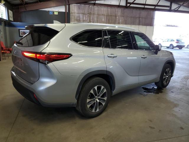 Photo 3 from auction – 2021 TOYOTA HIGHLANDER with VIN 5TDGZRAH7MS076489
