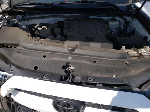 Photo 12 from auction – 2014 TOYOTA 4RUNNER SR with VIN JTEBU5JR2E5162029