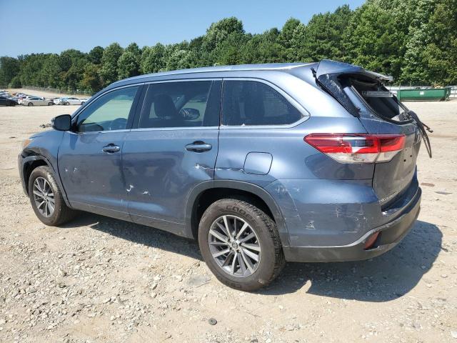 Photo 2 from auction – 2018 TOYOTA HIGHLANDER with VIN 5TDKZRFH9JS263165