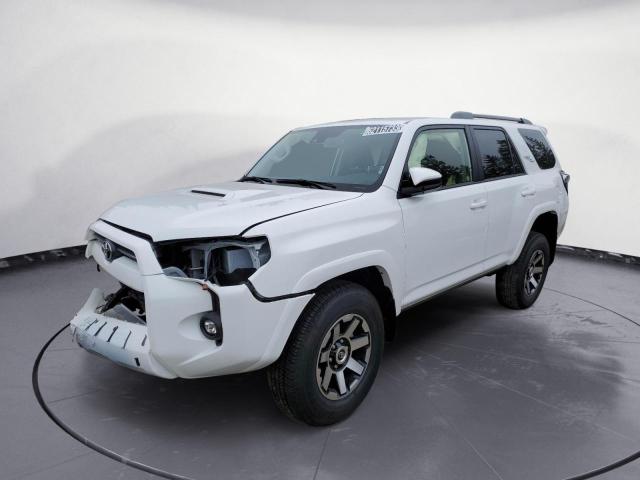 TOYOTA 4RUNNER SE 2023 with VIN JTEPU5JRXP6153338 - Photo from auction