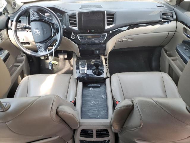 Photo 8 from auction – 2018 HONDA PILOT TOUR with VIN 5FNYF6H91JB015102