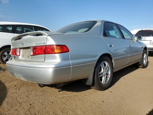 Photo 3 from auction – 2000 TOYOTA CAMRY CE with VIN JT2BG22K9Y0476802