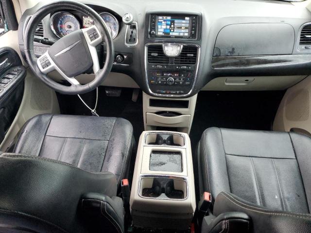 Photo 8 from auction – 2016 CHRYSLER TOWN & COU with VIN 2C4RC1BG5GR255094