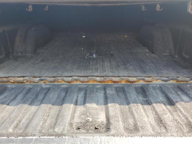 Photo 10 from auction – 2005 CHEVROLET SILVERADO with VIN 1GCEC14X25Z301236