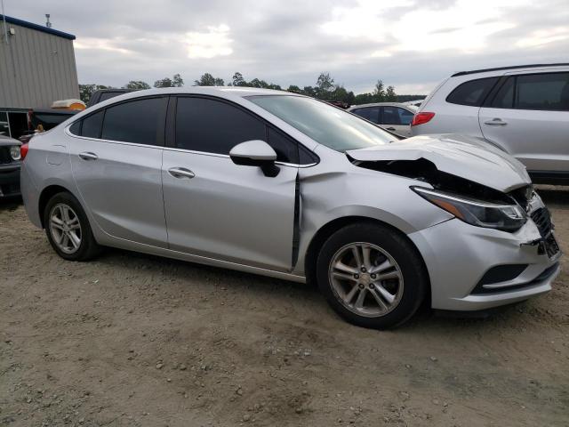 Photo 4 from auction – 2017 CHEVROLET CRUZE LT with VIN 3G1BE5SM2HS557223
