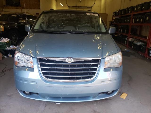 Photo 5 from auction – 2010 CHRYSLER TOWN & COU with VIN 2A4RR5D10AR306744
