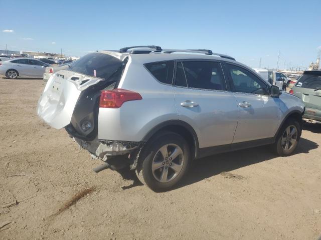 Photo 3 from auction – 2015 TOYOTA RAV4 XLE with VIN JTMWFREV6FJ053970