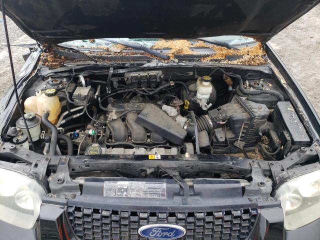 Photo 11 from auction – 2005 FORD ESCAPE LIM with VIN 1FMCU94175KA46960