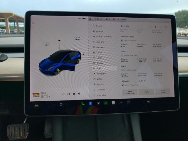 Photo 9 from auction – 2022 TESLA MODEL 3 with VIN 5YJ3E1EB7NF158035