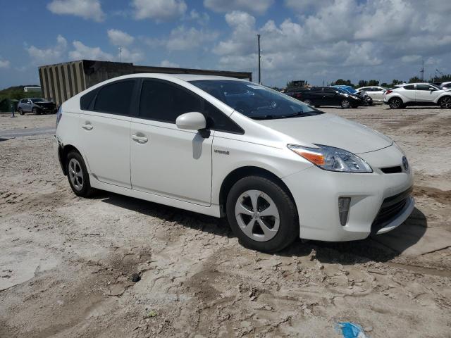 صورة رقم 4 من المزاد - 2015 TOYOTA PRIUS مع VIN JTDKN3DU2F1969178