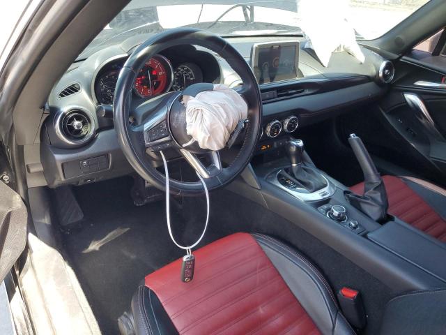 Photo 8 from auction – 2018 FIAT 124 SPIDER with VIN JC1NFAEK5J0140497