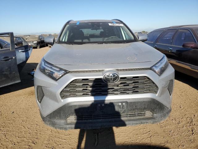 Photo 5 from auction – 2022 TOYOTA RAV4 XLE with VIN 2T3P1RFV7NW263382