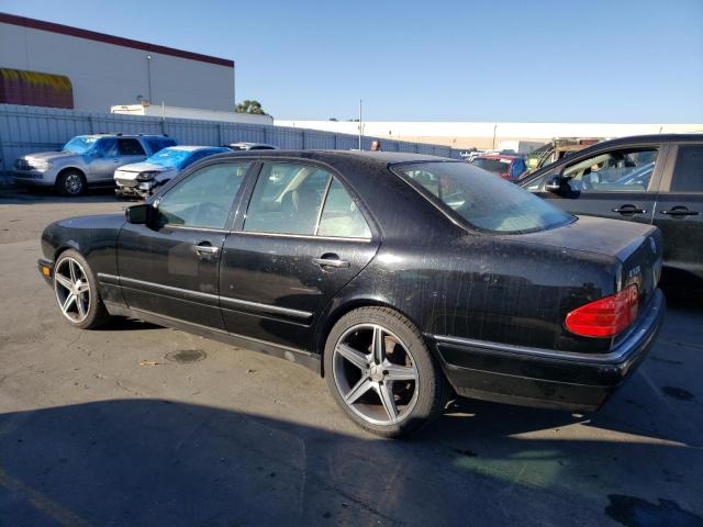 Photo 2 from auction – 1999 MERCEDES-BENZ E-CLASS with VIN WDBJF65H3XA859493