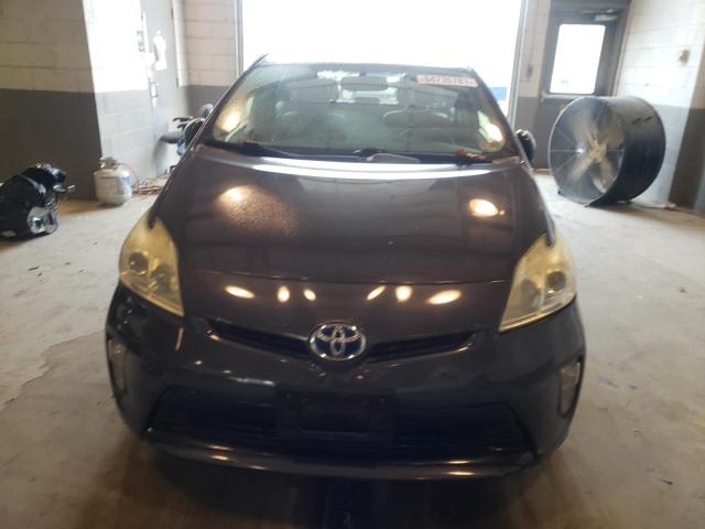 Photo 5 from auction – 2013 TOYOTA PRIUS with VIN JTDKN3DU6D1616150