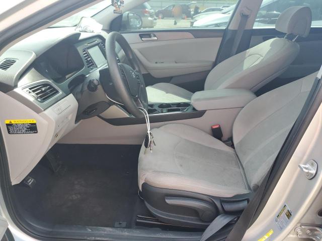 Photo 7 from auction – 2016 HYUNDAI SONATA SE with VIN 5NPE24AF8GH376193