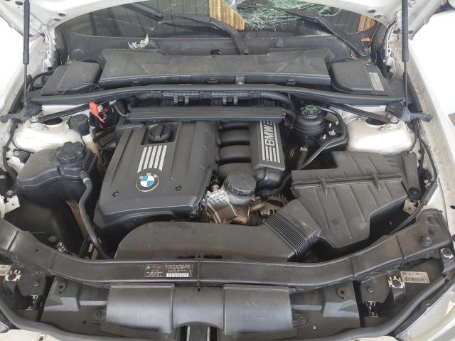 Photo 11 from auction – 2011 BMW 328 I with VIN WBAPH7C56BE680321