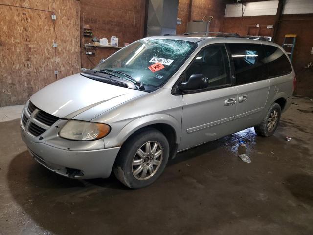 DODGE GRAND CARA 2005 with VIN 2D4GP44LX5R231056 - Photo from auction