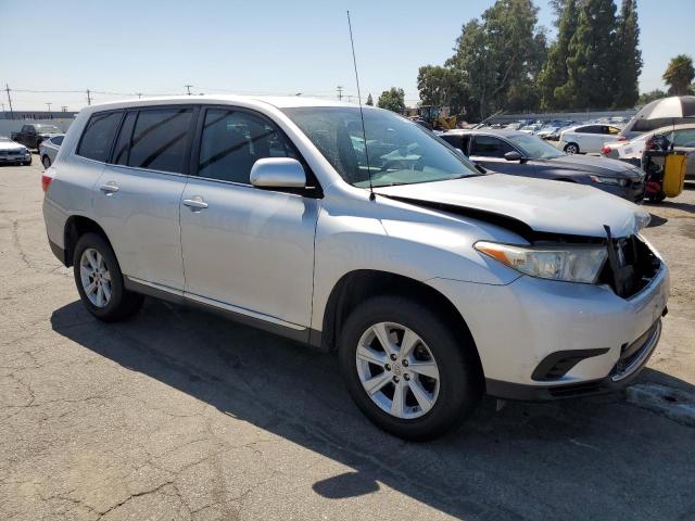 Photo 4 from auction – 2012 TOYOTA HIGHLANDER with VIN 5TDZA3EH6CS030609