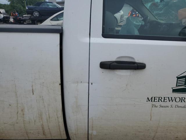 Photo 10 from auction – 2011 CHEVROLET SILVERADO with VIN 1GCNKPE05BZ326098