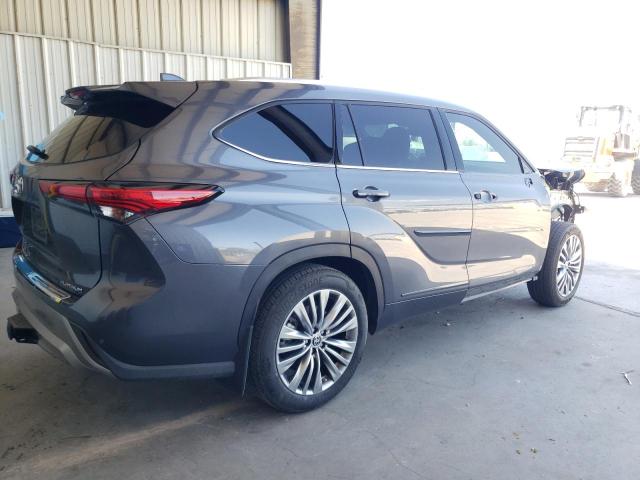 Photo 3 from auction – 2022 TOYOTA HIGHLANDER with VIN 5TDFZRAH1NS101254