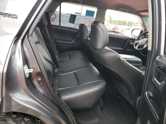 Photo 11 from auction – 2016 TOYOTA 4RUNNER SR with VIN JTEBU5JR4G5338453