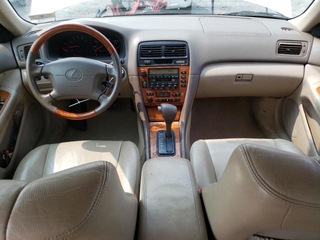 Photo 8 from auction – 2000 LEXUS ES 300 with VIN JT8BF28G9Y5102298