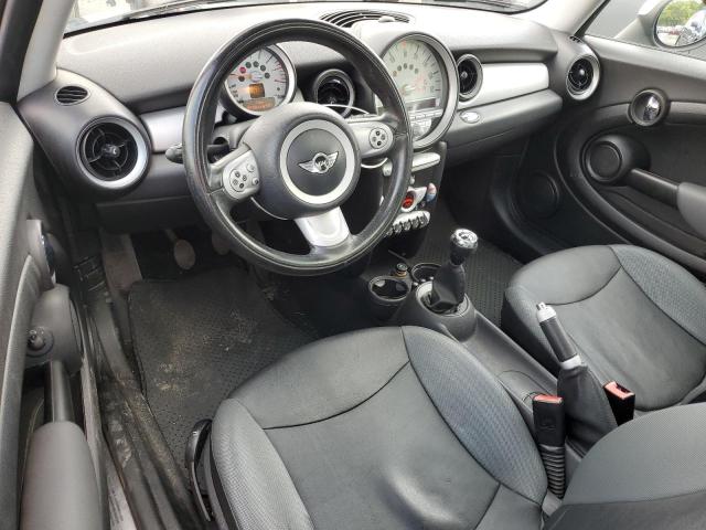 Photo 8 from auction – 2007 MINI COOPER with VIN WMWMF33547TU60860