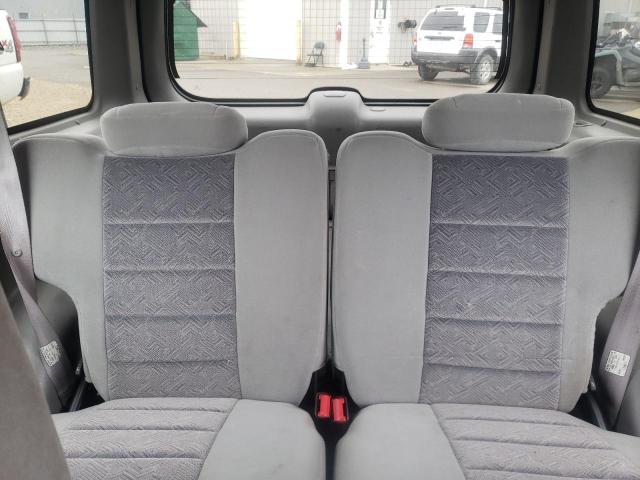Photo 10 from auction – 2000 FORD EXPLORER S with VIN 1FMYU70E9YUB09648