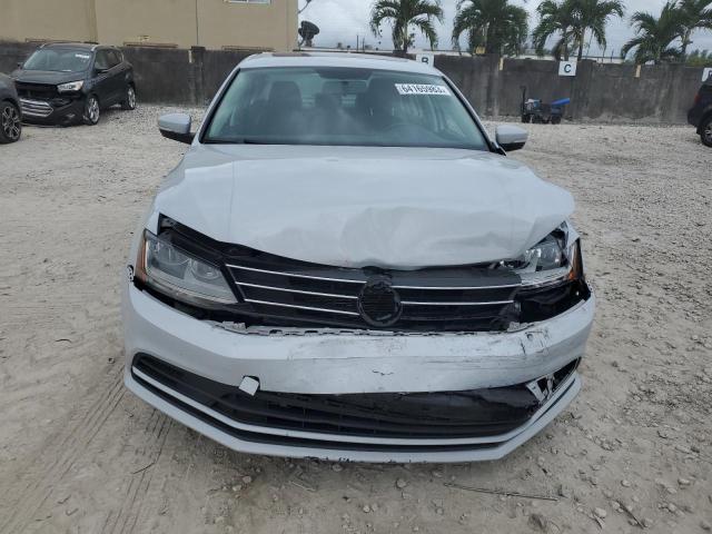 Photo 5 from auction – 2017 VOLKSWAGEN JETTA SE with VIN 3VWDB7AJ9HM243162