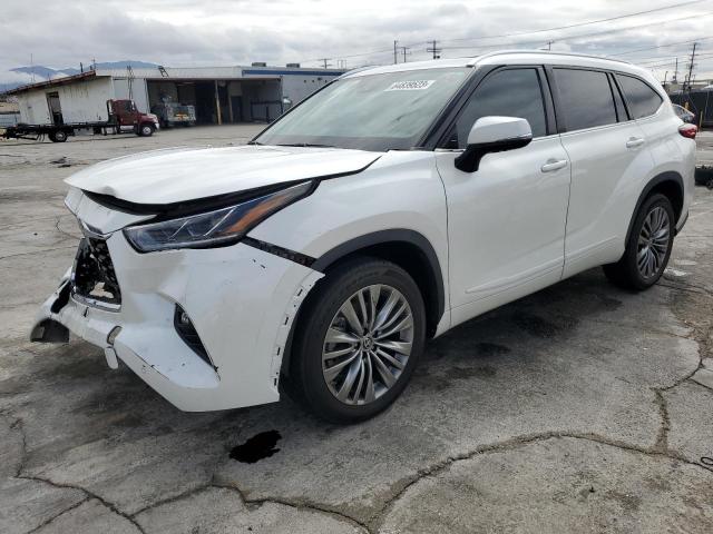 TOYOTA HIGHLANDER 2021 with VIN 5TDFZRAH8MS071278 - Photo from auction