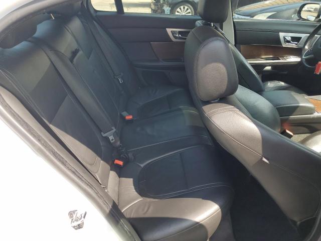 Снимка 10 от търг – 2014 JAGUAR XF с VIN SAJWJ0EF8E8U14626