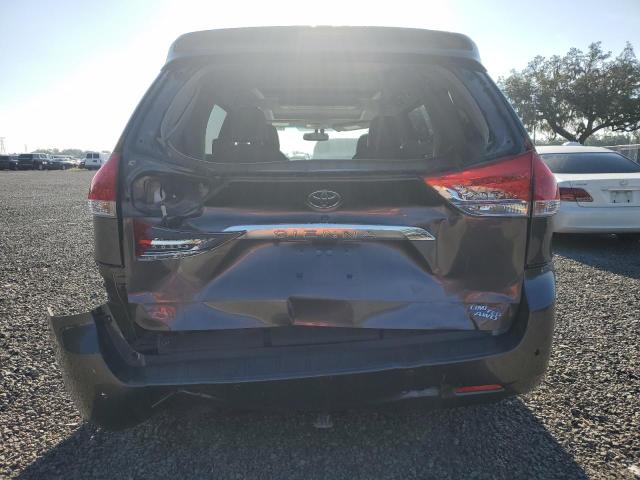Photo 6 from auction – 2012 TOYOTA SIENNA XLE with VIN 5TDDK3DC3CS031004