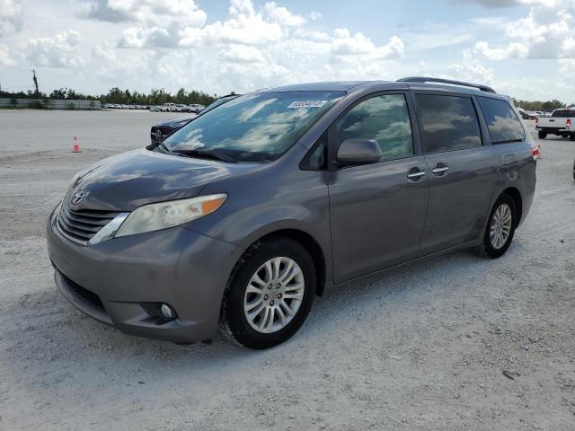 TOYOTA SIENNA XLE 2011 with VIN 5TDYK3DC1BS148029 - Photo from auction