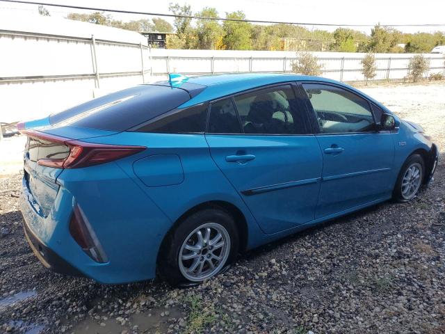 Photo 3 from auction – 2019 TOYOTA PRIUS PRIM with VIN JTDKARFP1K3119188