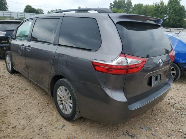 Photo 2 from auction – 2017 TOYOTA SIENNA XLE with VIN 5TDYZ3DC0HS810879