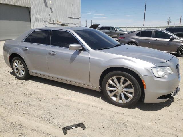 Photo 4 from auction – 2015 CHRYSLER 300 LIMITE with VIN 2C3CCARG2FH842308