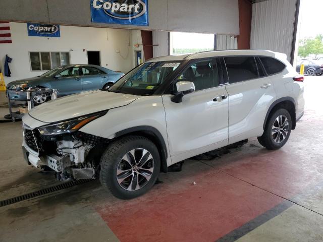 TOYOTA HIGHLANDER 2021 with VIN 5TDHZRBH7MS523468 - Photo from auction