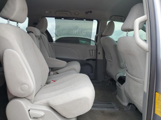 Photo 10 from auction – 2012 TOYOTA SIENNA LE with VIN 5TDKK3DC4CS252280