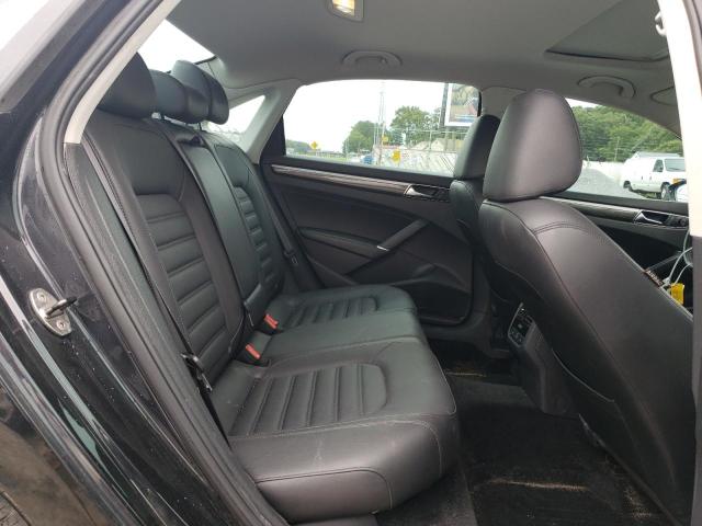 Photo 10 from auction – 2017 VOLKSWAGEN PASSAT SEL with VIN 1VWCT7A38HC033227