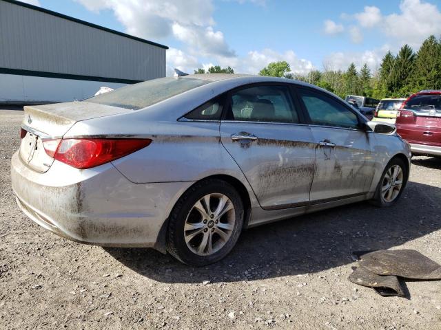 Photo 3 from auction – 2011 HYUNDAI SONATA SE with VIN 5NPEC4AC6BH130027