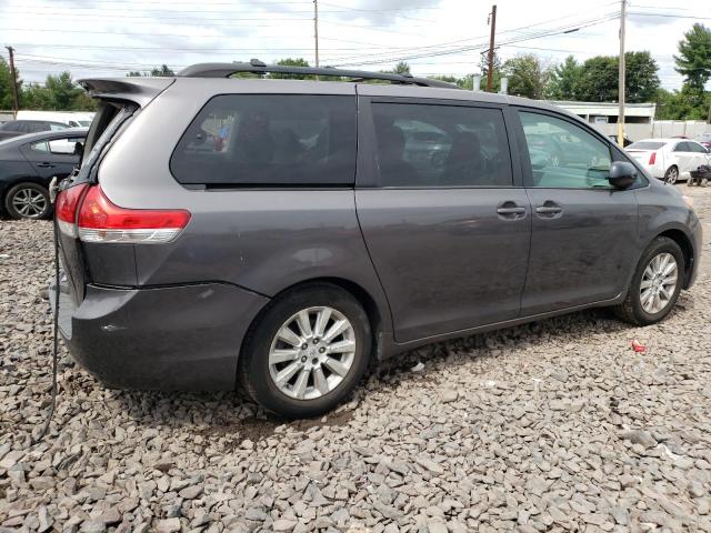 Photo 3 from auction – 2011 TOYOTA SIENNA LE with VIN 5TDJK3DC2BS008279