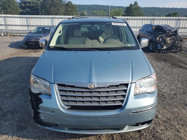 Photo 5 from auction – 2010 CHRYSLER TOWN & COU with VIN 2A4RR6DX8AR124011