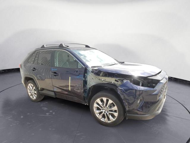 Photo 4 from auction – 2021 TOYOTA RAV4 XLE P with VIN 2T3C1RFV9MW159764