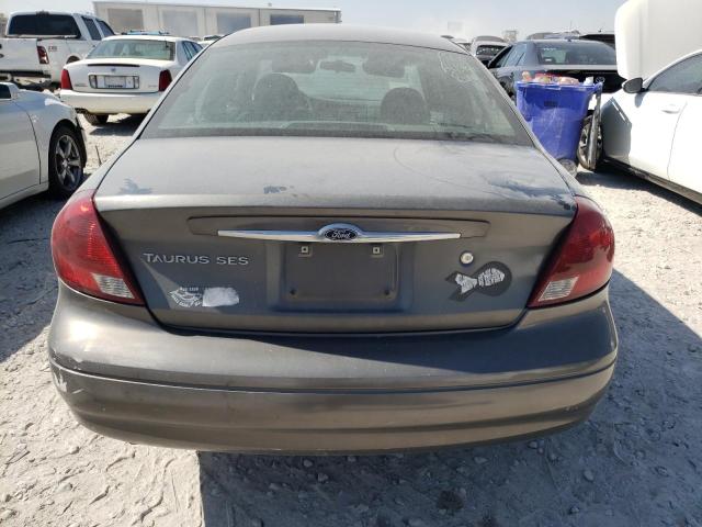 Foto 6 de la subasta – 2002 FORD TAURUS SES con VIN 1FAFP55U92G165351