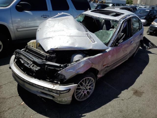 BMW 328 I 2000 con VIN WBAAM5340YFR18745 - Foto de la subasta