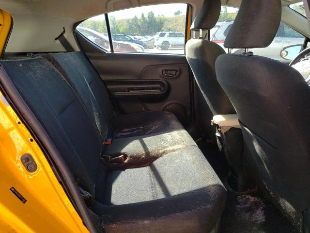 Photo 10 from auction – 2015 TOYOTA PRIUS C with VIN JTDKDTB35F1110809